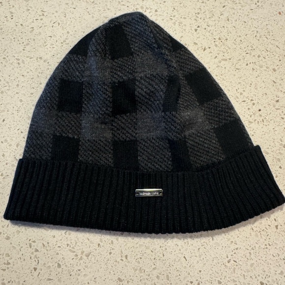 Michael Kors Women's Fine Rib Cuff Black Checkered Beanie NWOT - Picture 1 of 8